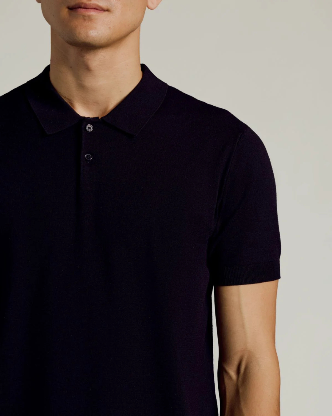 Camisa pólo com mangas curtas elásticas