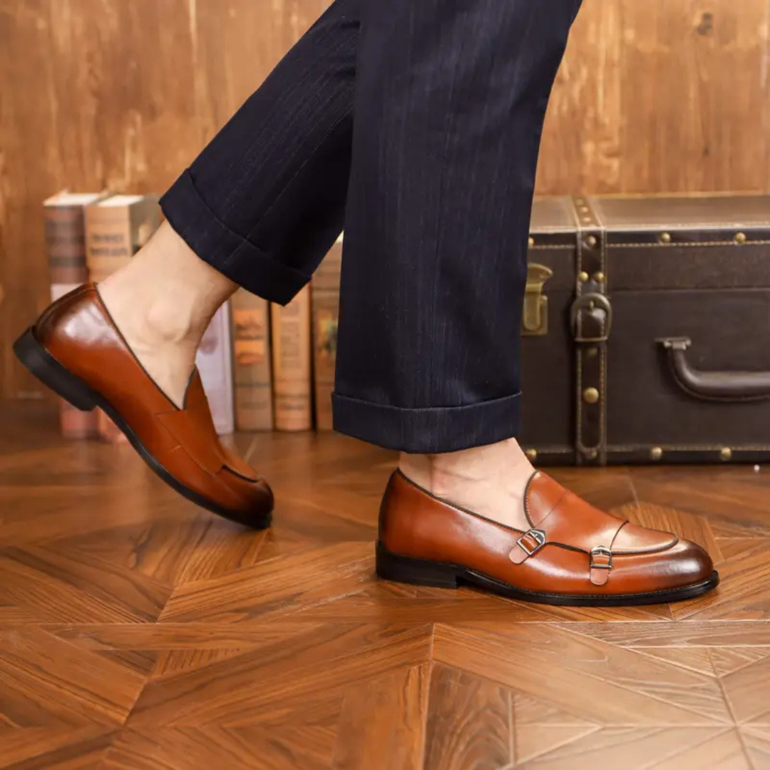 Sapatos Formais de Couro para Homem com Fivelas Duplas