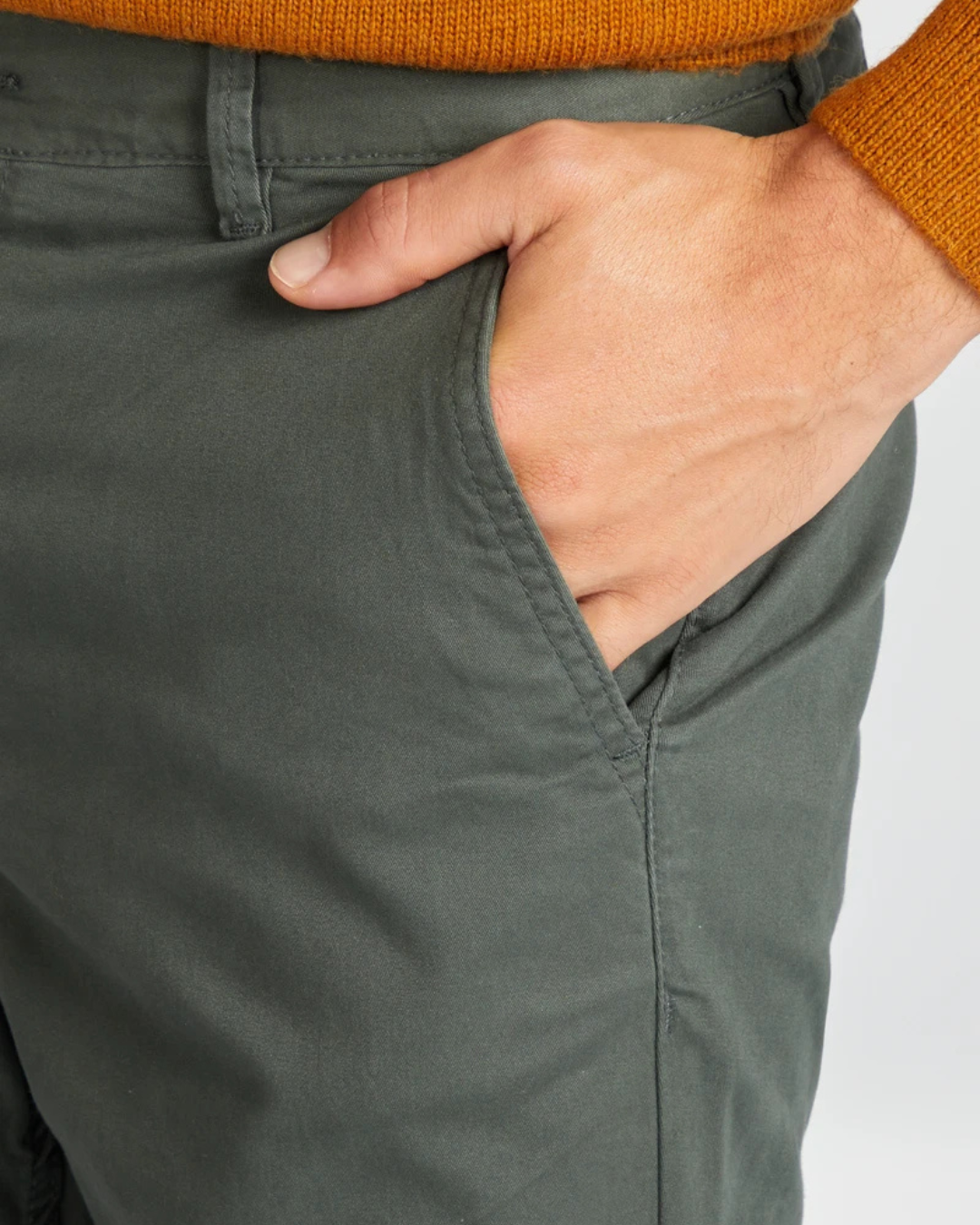 Calças Clássicas Elegantes para Homem